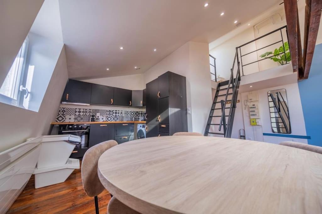 Ferienwohnung Le Joyau Reims Exterior foto